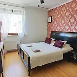 Apartment Z Kominkiem I Prywatnym Mini
