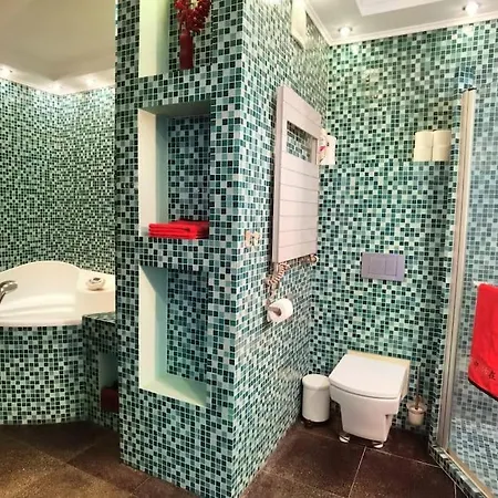 Z Malym Διαμέρισμα *