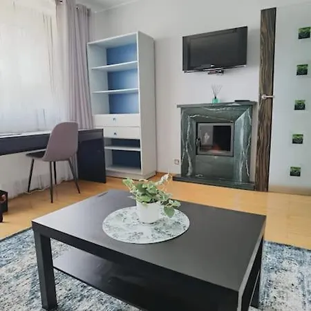 Appartamento Z Kominkiem I Prywatnym Mini