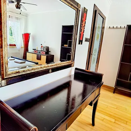 Z Prywatnym Mini Oraz Kominkiem Apartmán *
